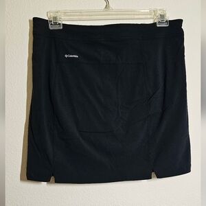 Columbia black skort
